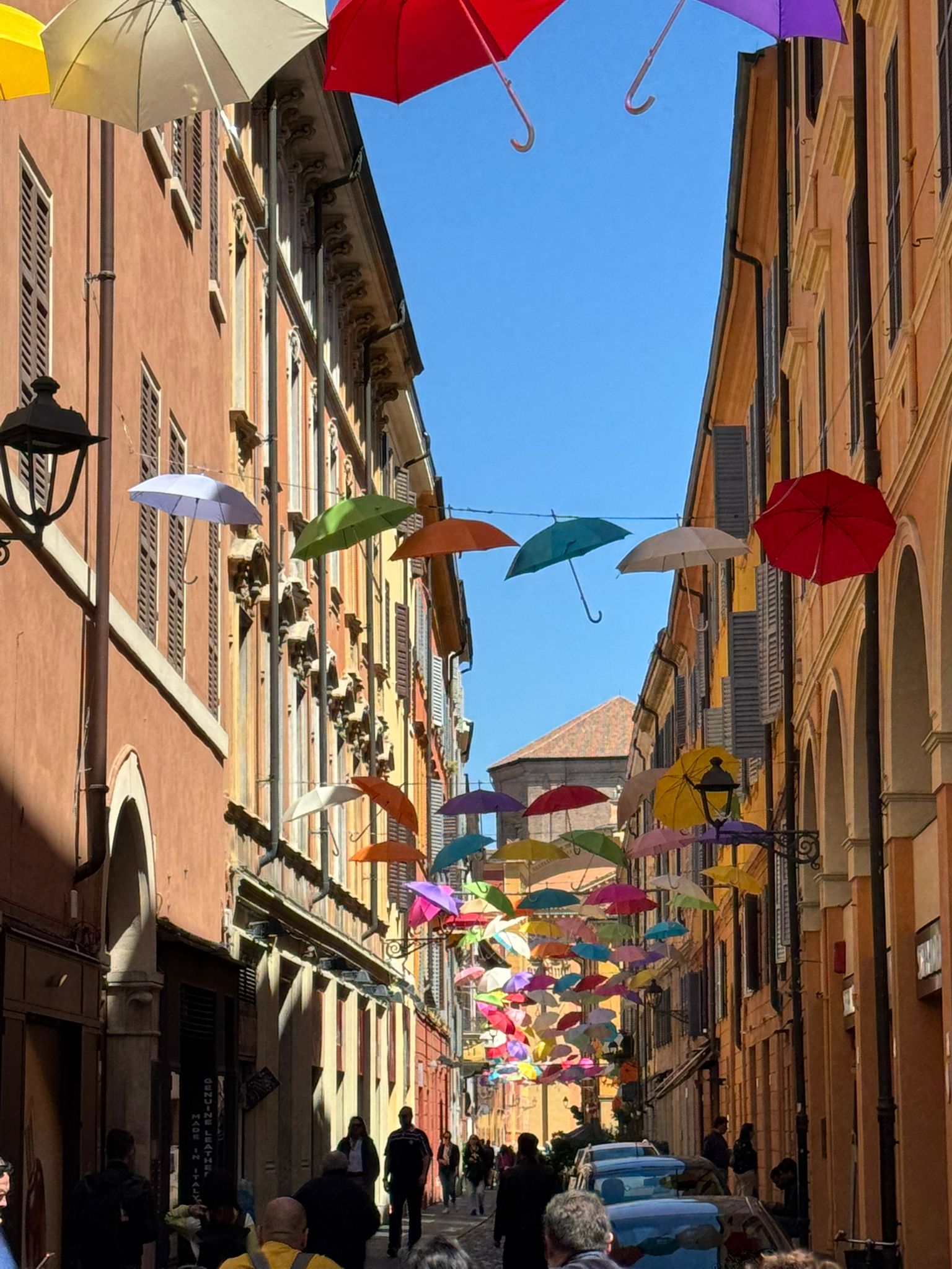 Ort & Umgebung — Modena 3